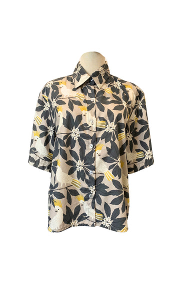 Box Shirt: Size 14